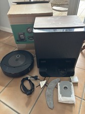iRobot Roomba Combo j9+ Saug- und Wischrobote...