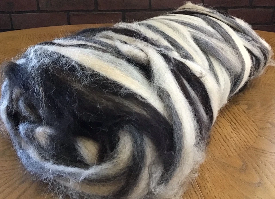 Rovings 100 % alpaca mezclados marrón, beige marfil, gris, negro 14 OZ súper suave Foto 2 de 4