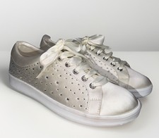 Jewel Badgley Mischka crystal embellished satin wedding sneakers Women  s Sz 9