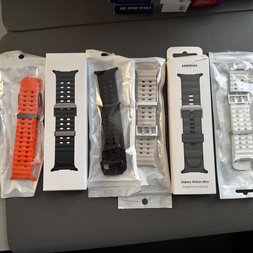 Samsung Galaxy Watch Ultra 47mm LTE Galaxy AI tytan srebrny smartwatch - Zdjęcie 18 z 18
