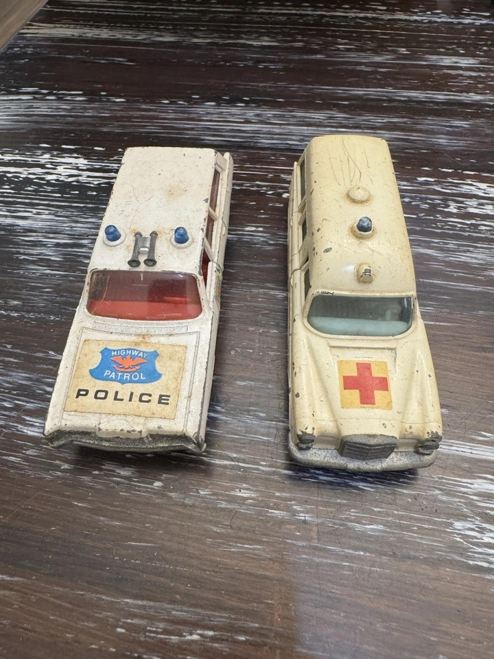 Set Of 2 Vintage Matchbox King Size Police Car & Ambulance K-23 K-6 - Image 2 of 4