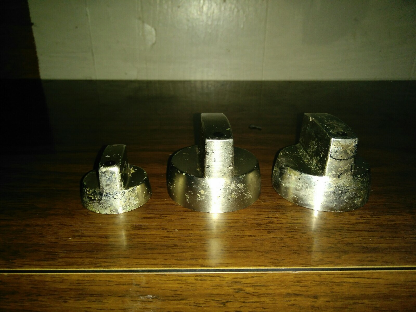 CHAR BROIL master flame BBQ GRILL REPLACEMENT KNOBS LOT OF 3 USED 2