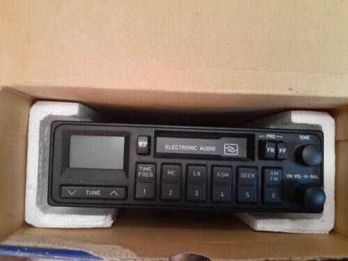 <!--F#f_0--> RADIO CASSETTE PLAYER EUROVOX EARLY COMMODORE VB VH VK VL VN VP VR VS VT ???<!--F/-->