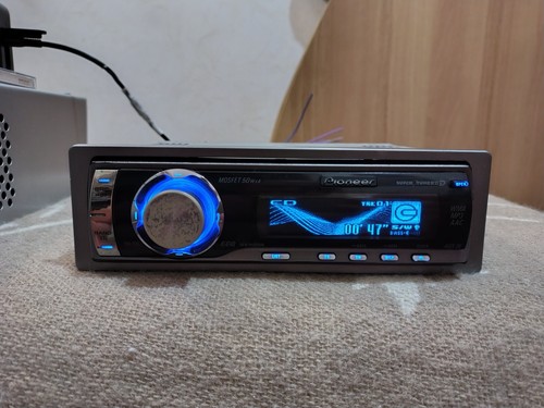 Estación multimedia móvil estéreo para automóvil Pioneer DEH P6950IB completamente funcional en buen estado - Imagen 3 de 12