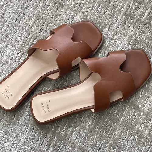 Slip On Shoes Women's Nina Slide Sandals Cognac Brown 6.5 M EUC Flats New Day - Picture 2 of 14