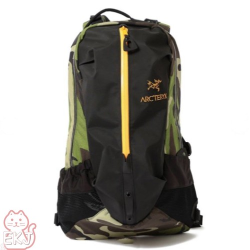 ARC'TERYX x BEAMS Collaboration 