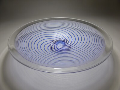 Studioglas Schale Obstschale weiß-blaue Fadenspirale wohl Zwiesel 36,5 cm (332)