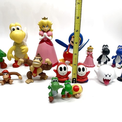 Super Mario Bros Donkey Kong Figure Lot Of 20 - Luigi Yoshi Peach *READ - Picture 10 of 24