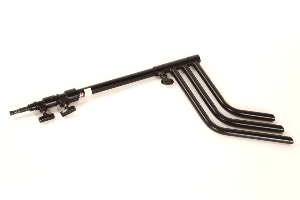 Matthews 20" Double Riser C-Stand #49510 - Image 4 of 4