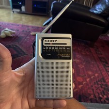 Sony Portable FM/AM Radio ICF-S10MK2 Pocket Silver Tested Works
