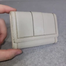 Vintage Coach Soho Y2K Leather Wallet Tri Fold Beige/Cream Snap Closure 