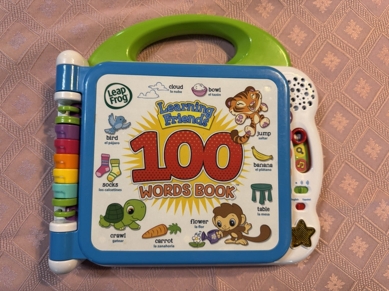 LeapFrog Learning Friends 100 Words Book Interactive 12 Pages  Very Lightly Used