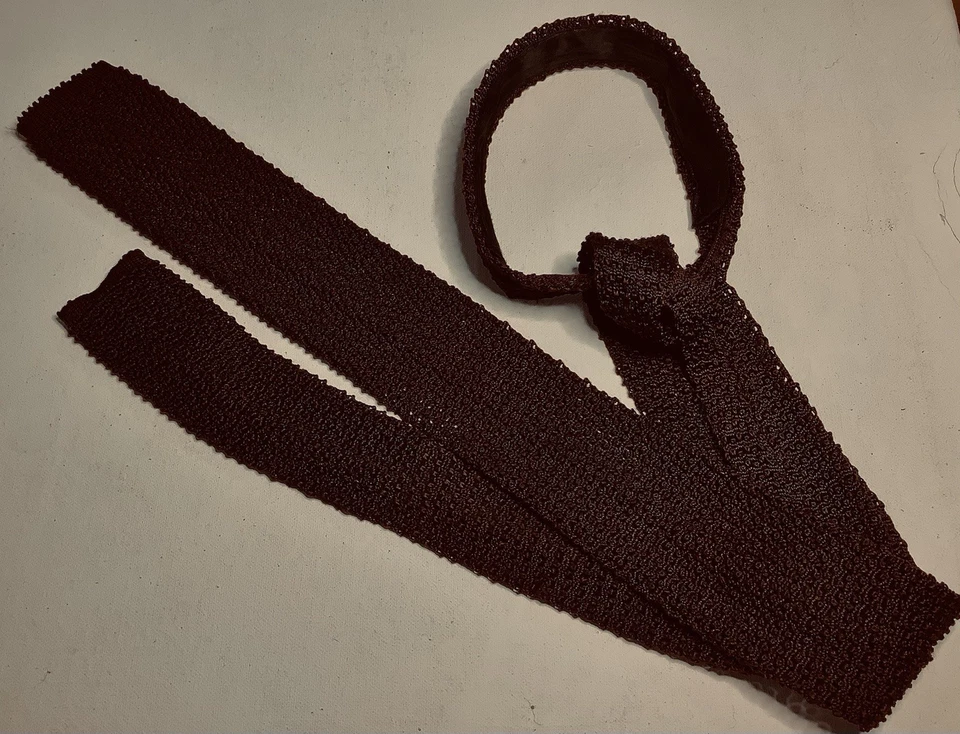 Corbata Hombre 100% Seda Tejida Punta Cuadrada Estrecha Retro Mod Nueva Ola James Bond Foto 2 de 4