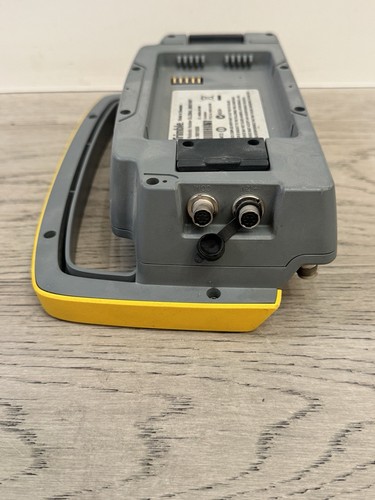 Trimble Robotic Holder GLOBAL 2.4 GHz Docking Station for Trimble CU Controller - Picture 3 of 3