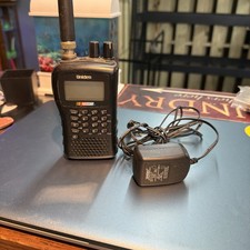 Uniden BC72XLT Handheld 100 Channel Radio Scanner - Black