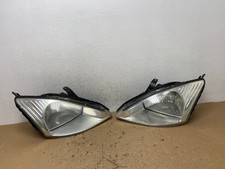 2000 To 2002 Ford Focus Leftright Set Halogen Headlights Af8333 Dw