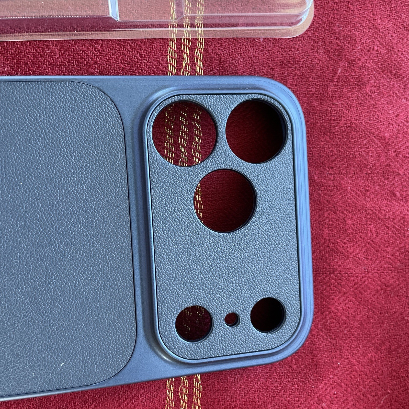 iPhone 17 Pro Max Phone Cover With 2 Screen Protectors Non Charging Case image 2