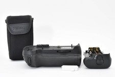 Nikon MB-D12 Battery Grip per D7100/D7000 - Nuovo come condizioni