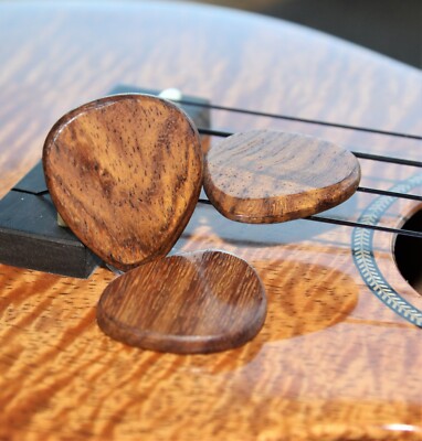 Dell'Arte Gp-2041 wood Gypsy jazz pick Set of 3 picks