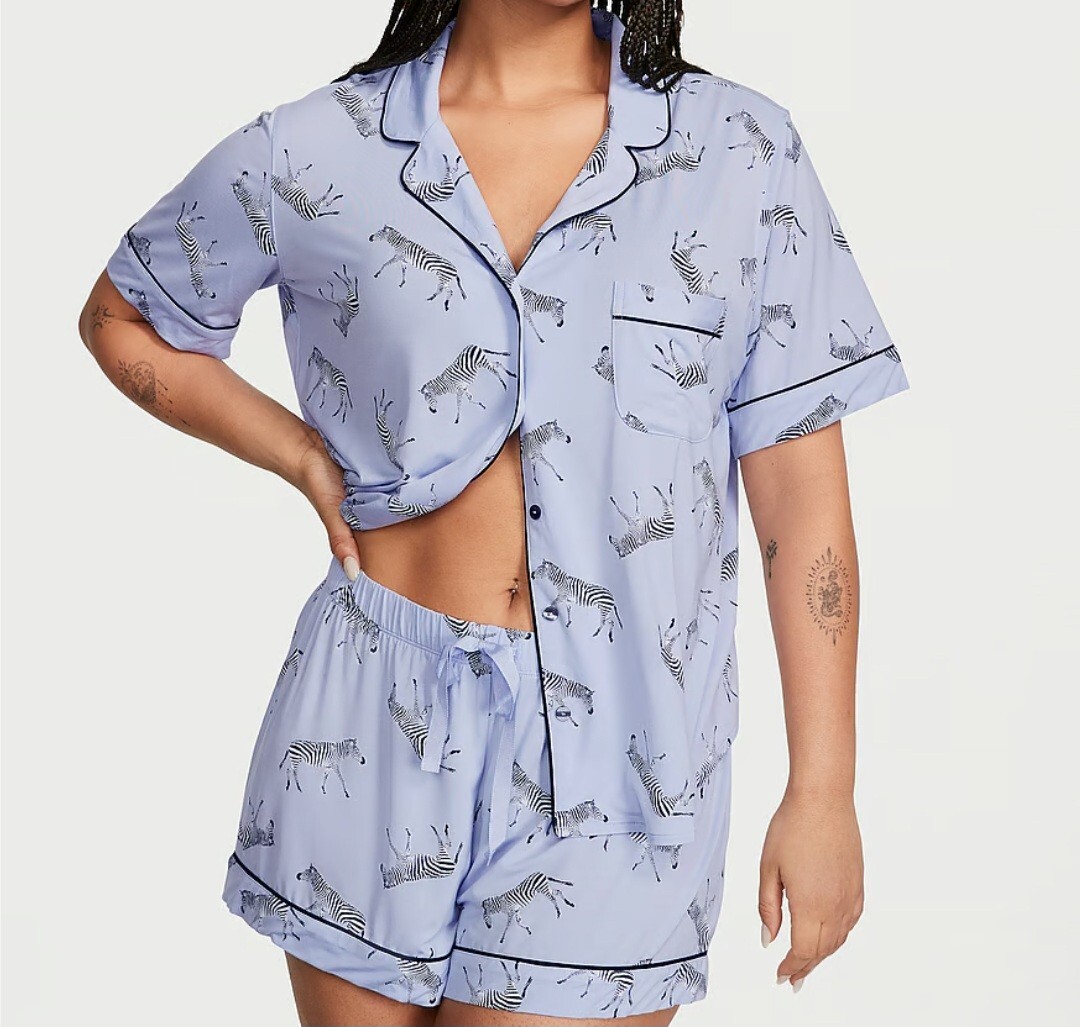 VICTORIA'S SECRET MODAL SHORT PAJAMA SET SHIRT & SHORTS BLUE CRESCENT ZEBRAS M