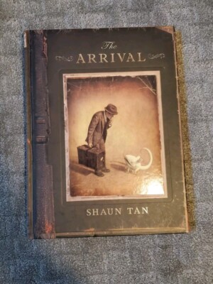 The Arrival by Shaun Tan (2007) |  Hardcover | Graphic Novel