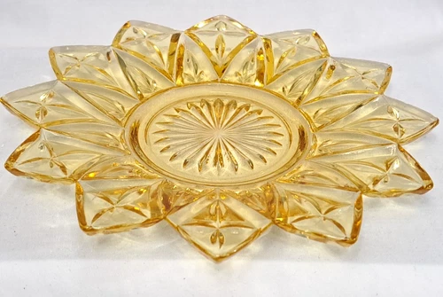 Vintage Federal Glass Yellow Amber Sungold Topaz Petal Plate 6 3/8” 12 Point
