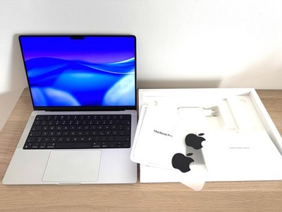 Apple MacBook Pro 14  M1 PRO 8C CPU 14C GPU 512 GB SSD 16 GB Ram 2021 SILBER