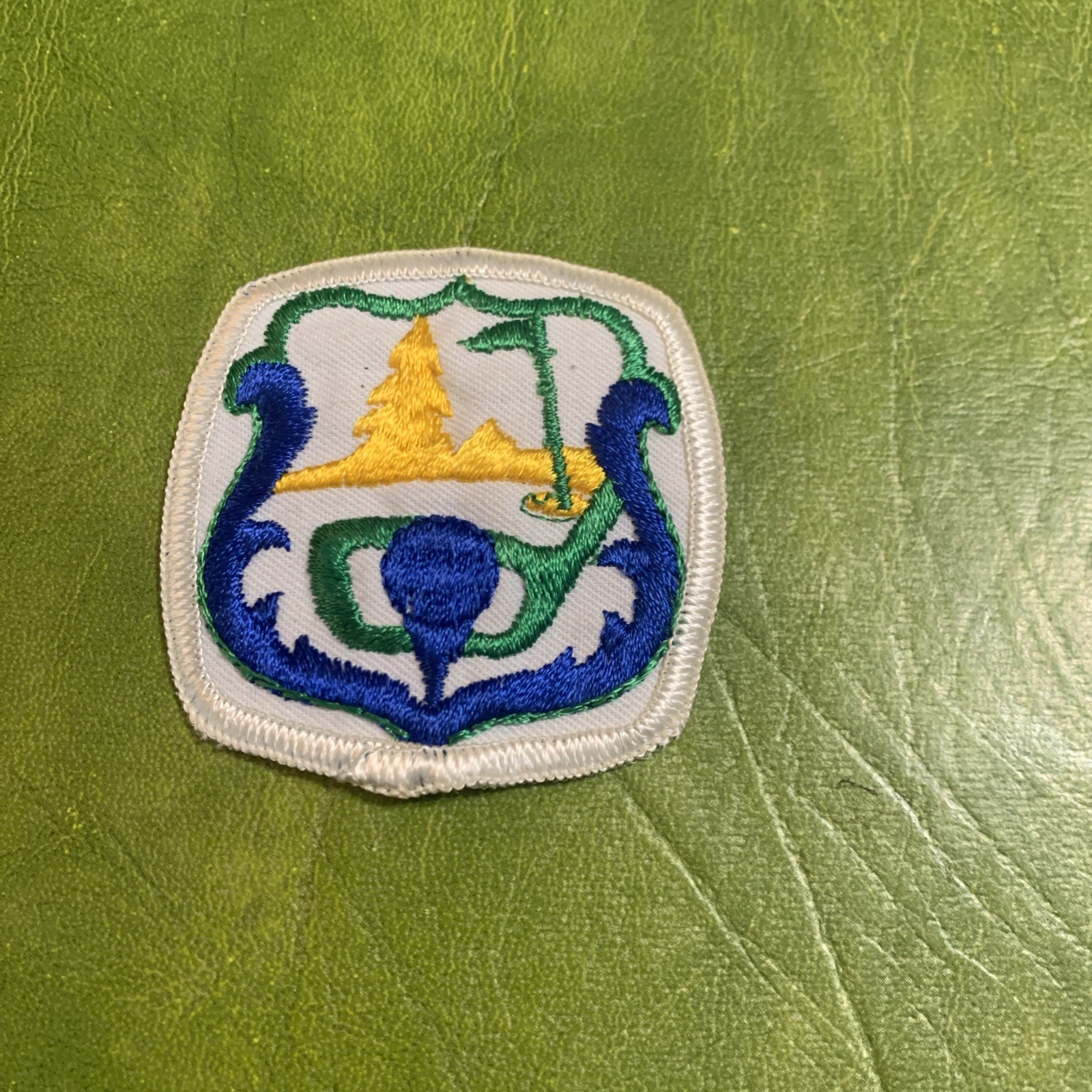 Picture 1 of 4