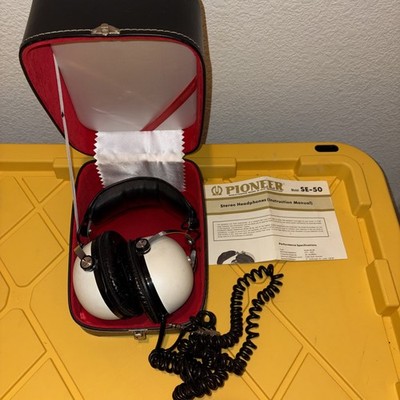 Pioneer Stereo Headphones SE-50