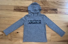 UNDER ARMOUR BOYS GRAY ATHLETIC HOODED SHIRT SIZE S EXCELLENT COND LD1