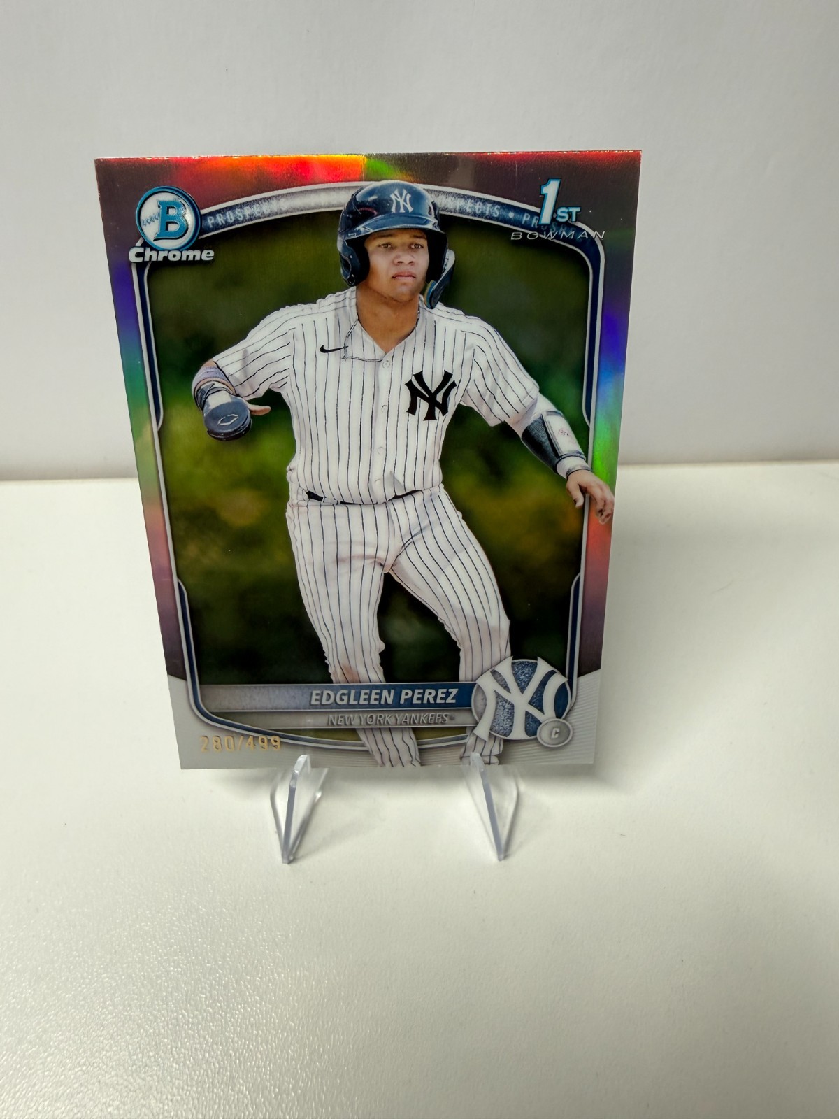 Edgleen Perez 2025 Bowman Chrome 1st Refractor /499 #BCP-80 Refractor