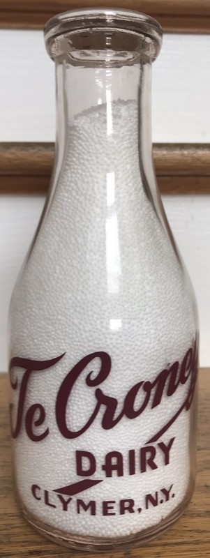 Vintage TRPQ Te Croney Dairy Clymer NY Milk Bottle Quart