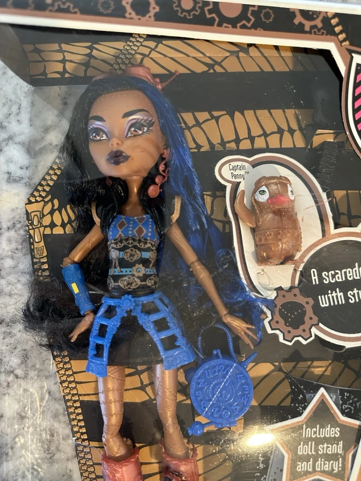 Monster High Rebecca Steam 2012 nuevo en caja (generación 1) - escaso/difícil de encontrar Foto 2 de 4