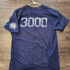 Derek Jeter's 3,000th-Hit Ball Returned By Fan 22