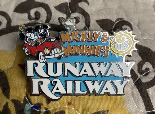 EUC ~ Disney Parks ~ Mickey & Minnie's Runaway Railway Grand Opening Pin