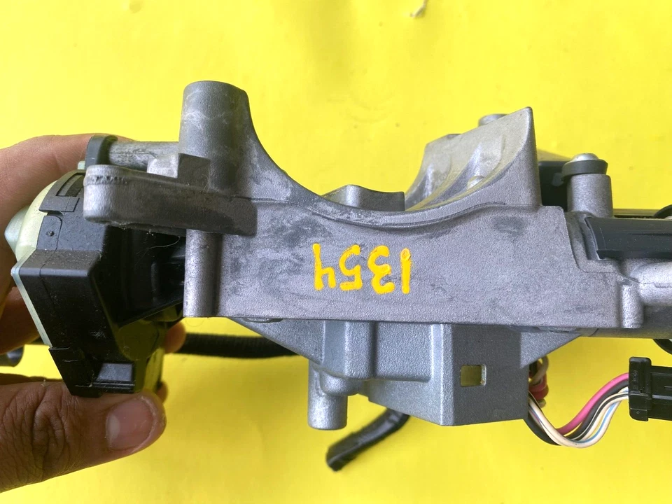 2008-2012 JEEP FREEDOM ЗАМОК ЗАЖИГАНИЯ С КЛЮЧОМ И ИММОБИЛАЙЗЕР OEM 05026074AO - Изображение 2 из 4