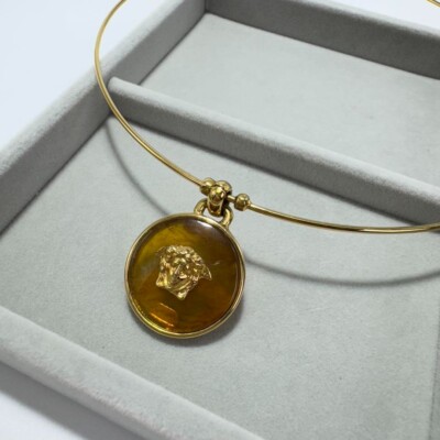 Genuine Versace Choker Necklace Medusa Rare Neck 17 in gold Japan Used 920270