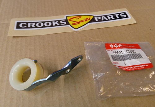 NOS 58621-05D00 RMX250 1989 / 1990 Genuine Suzuki Front Brake Hose Guide - 第 1/8 張圖片