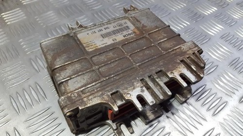 Volkswagen Golf 1996 ECU Engine Computer (Engine Control Unit) 3A0 #370486-86