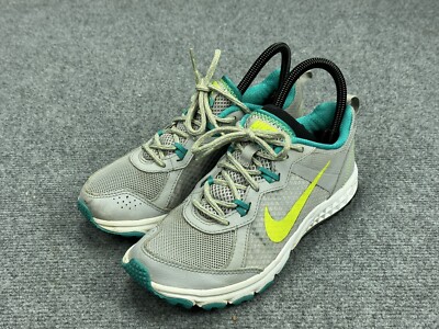 Nike Wild Trail Shoe Womens Size 7 Silver Running Athletic 643074-003