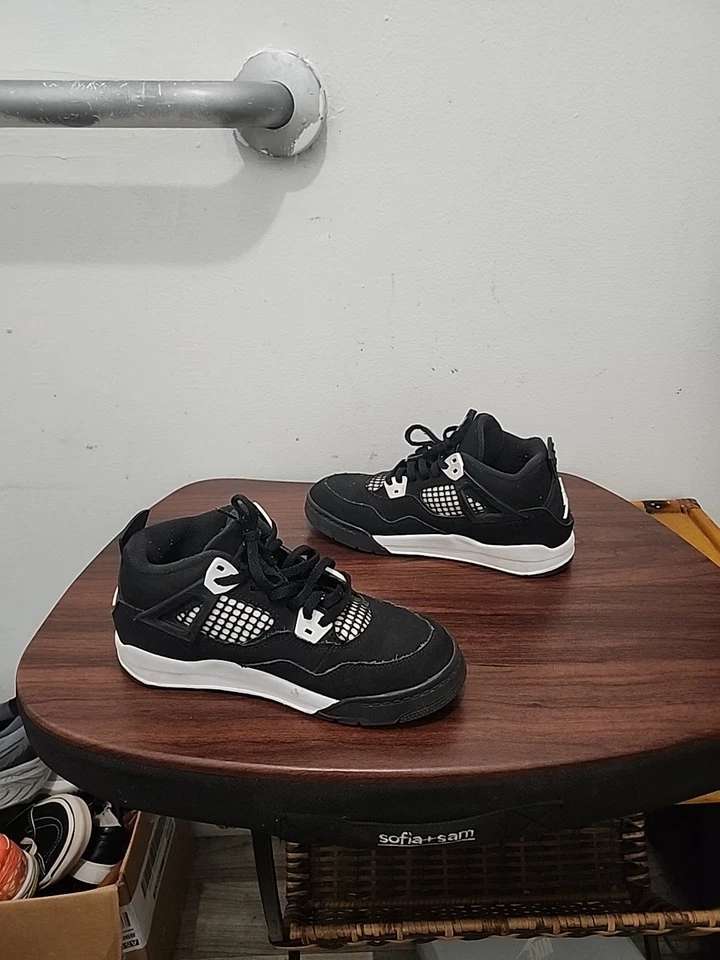 Nuevas Nike Air Jordan 4 Retro (PS) “White Thunder” Tallas Preescolares #FV4537-001 3Y Foto 3 de 4