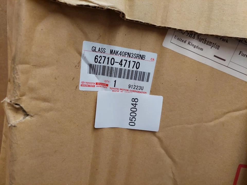 Toyota Prius ZVW40 Rear Right Quarter Window Glass 6271047170 Genuine NEW - Image 4 of 4