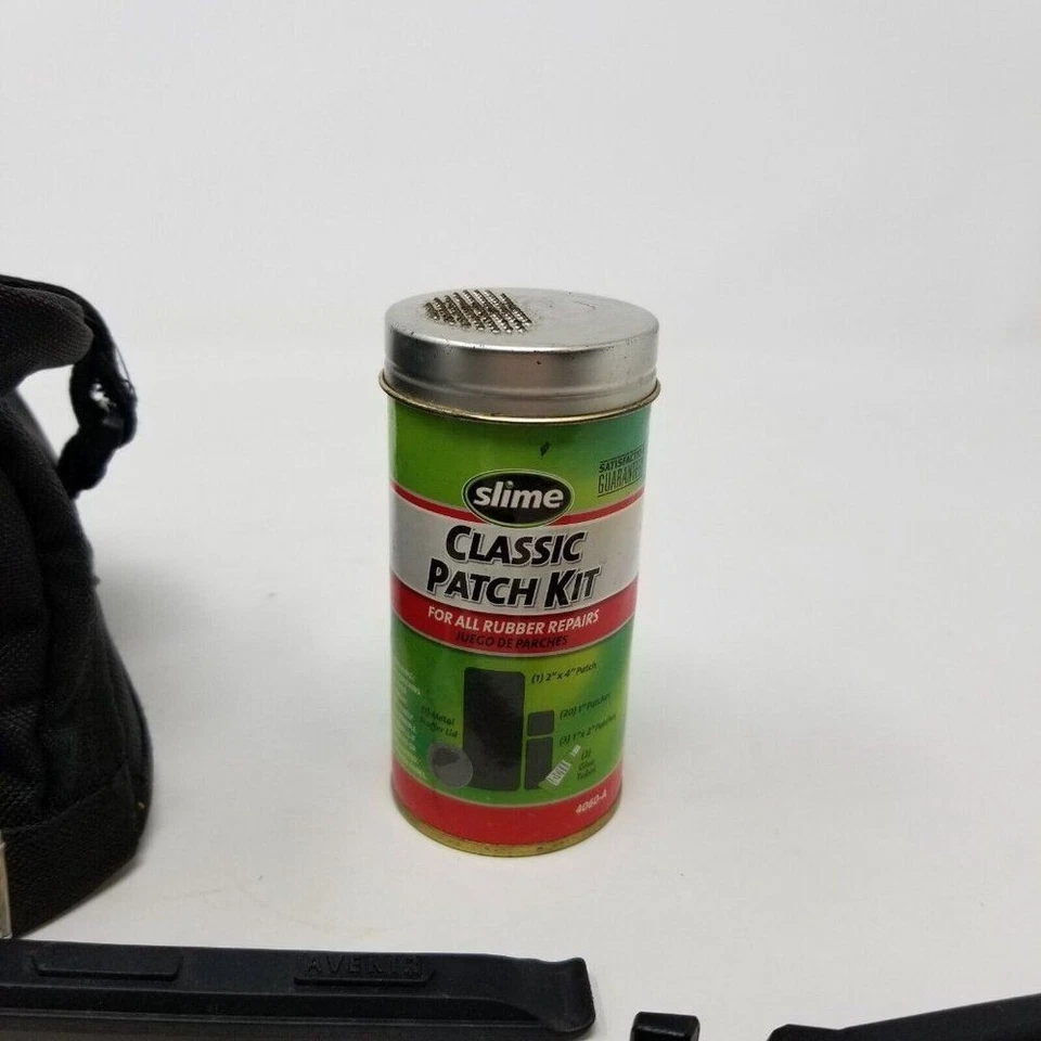 Kit de herramientas de reparación de bicicletas compactas Bell Emergency con estuche de transporte + extras Foto 4 de 4