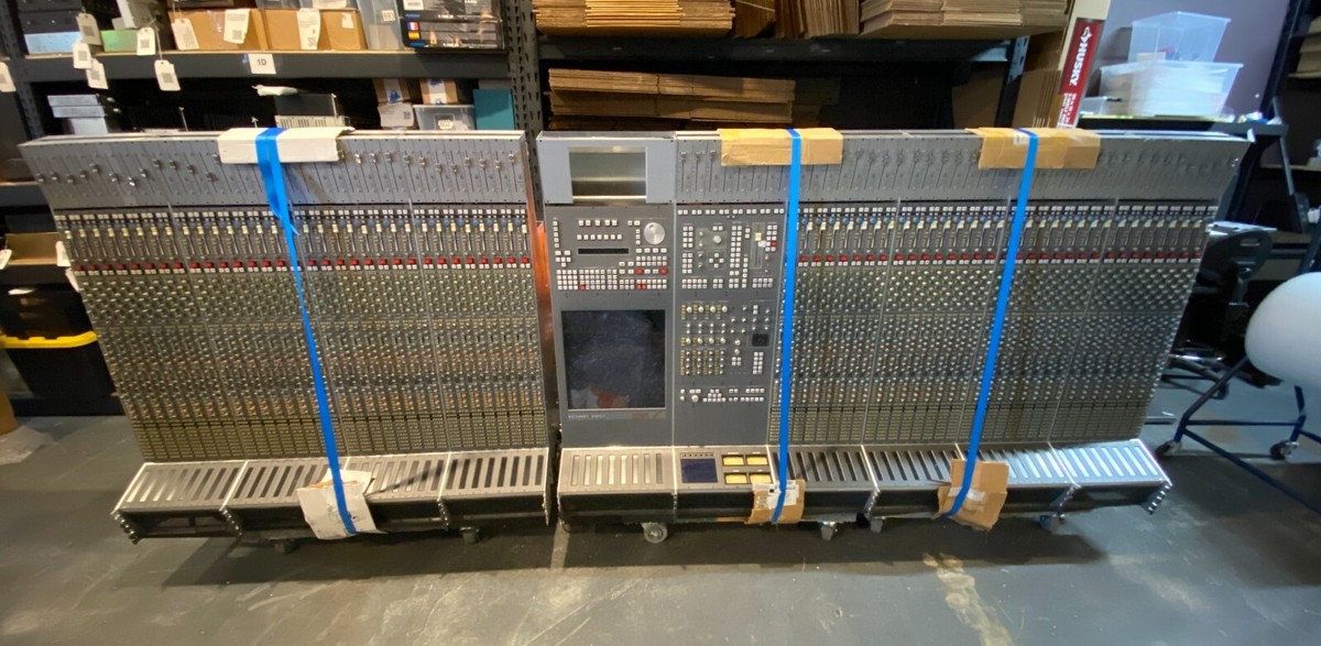 Solid State Logic SSL 9000J 64-Channel Analog Studio Console Mixer