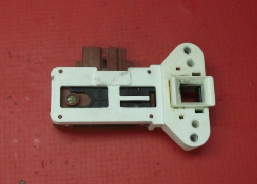 Waschmaschine BUSH F721QW TÜRSCHLOSS