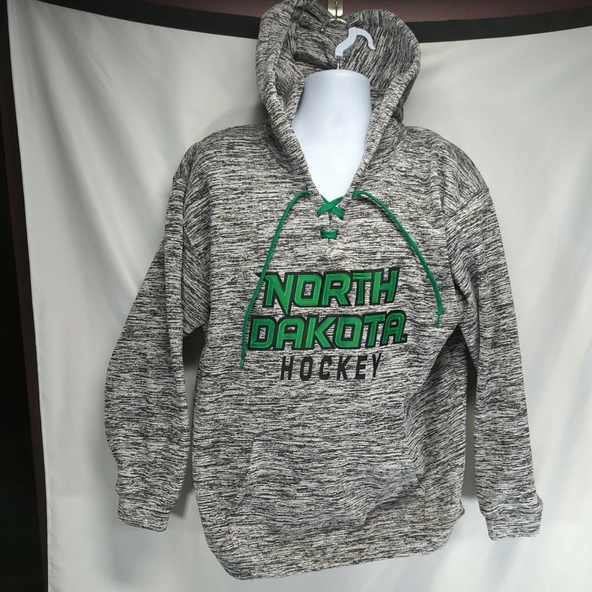 Fighting sioux best sale hoodie