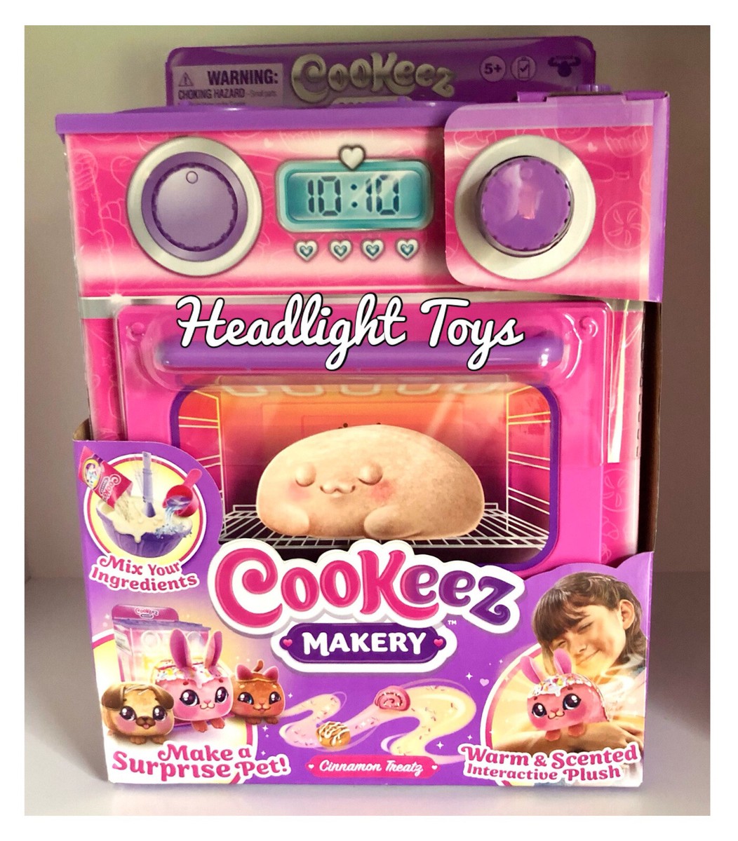 Cookeez Makery Cinnamon Treatz Oven Playset Surprise Interactive