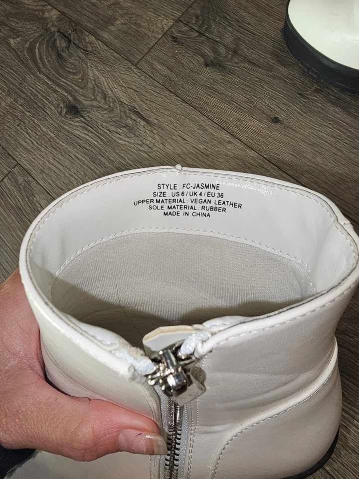 Botines de tacón bloque de cuero conexión francesa Foto 4 de 4