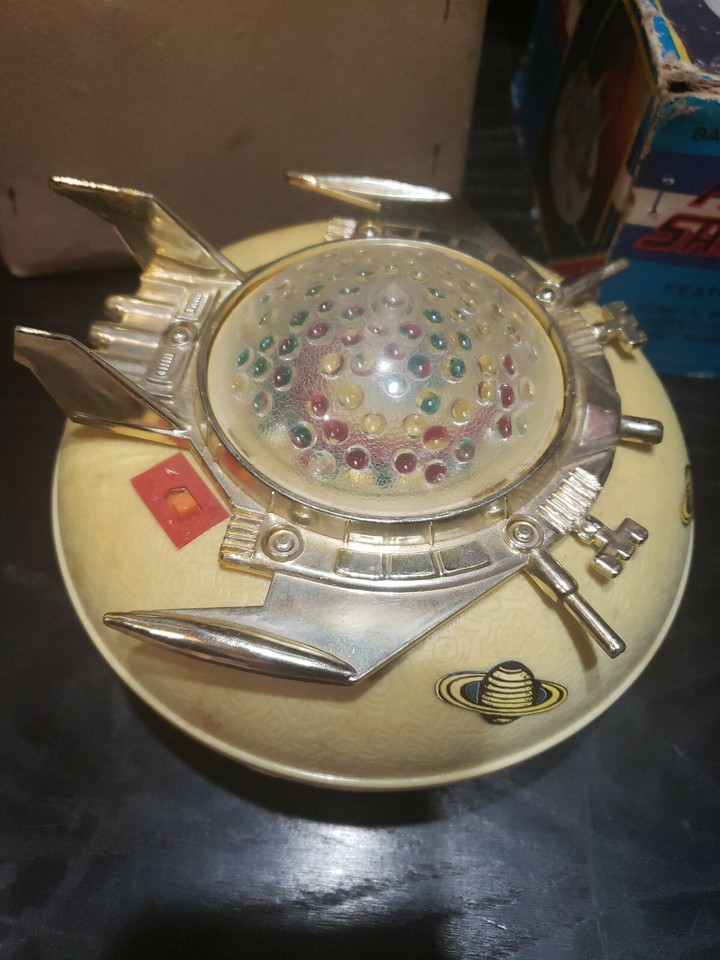 Vintage Battery Operated Flying Saucer Toy Lights Up! in Box Rare ...
