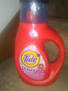 Tide he Liquid Laundry Detergent Soap Downy April Fresh 34 oz.